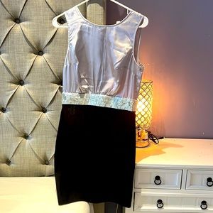 Cocktails dress in Silver.